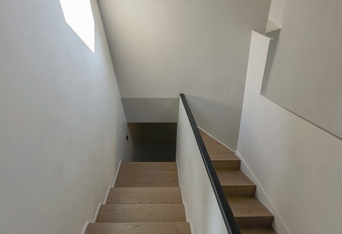 Footstep and impact noise coming from the floor above