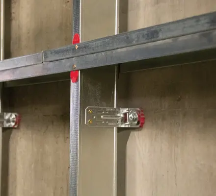 Walls soundproofing products, Barriers, clips, damping compounds and sealing systems for quiet walls.